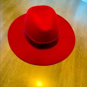 Hat - fedora style larger rim